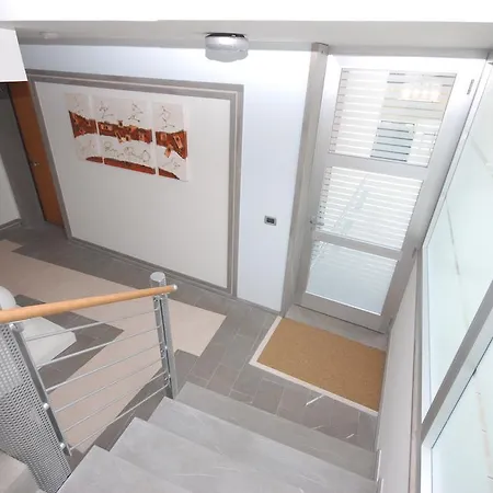 Residenza Felici Λινιάνο Σαμπιαντόρο